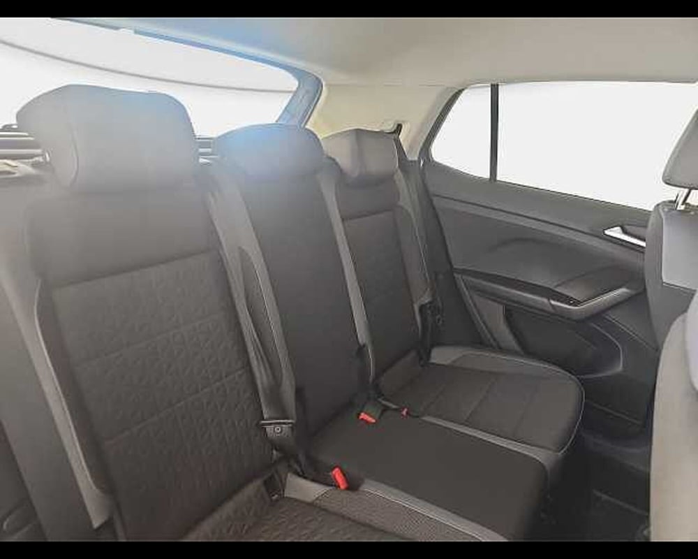 Volkswagen T-Cross usata a Roma (9)