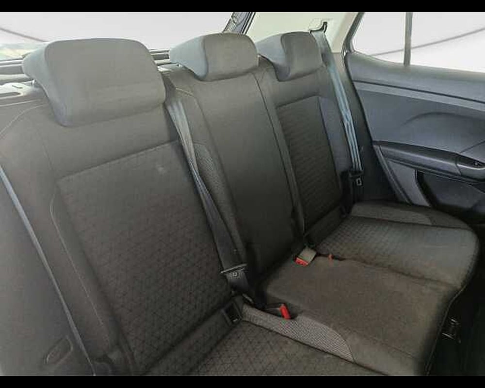 Volkswagen T-Cross usata a Roma (9)