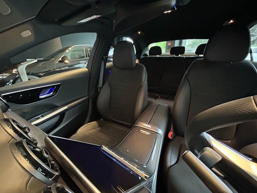 Mercedes-Benz Classe C nuova a Pisa (11)
