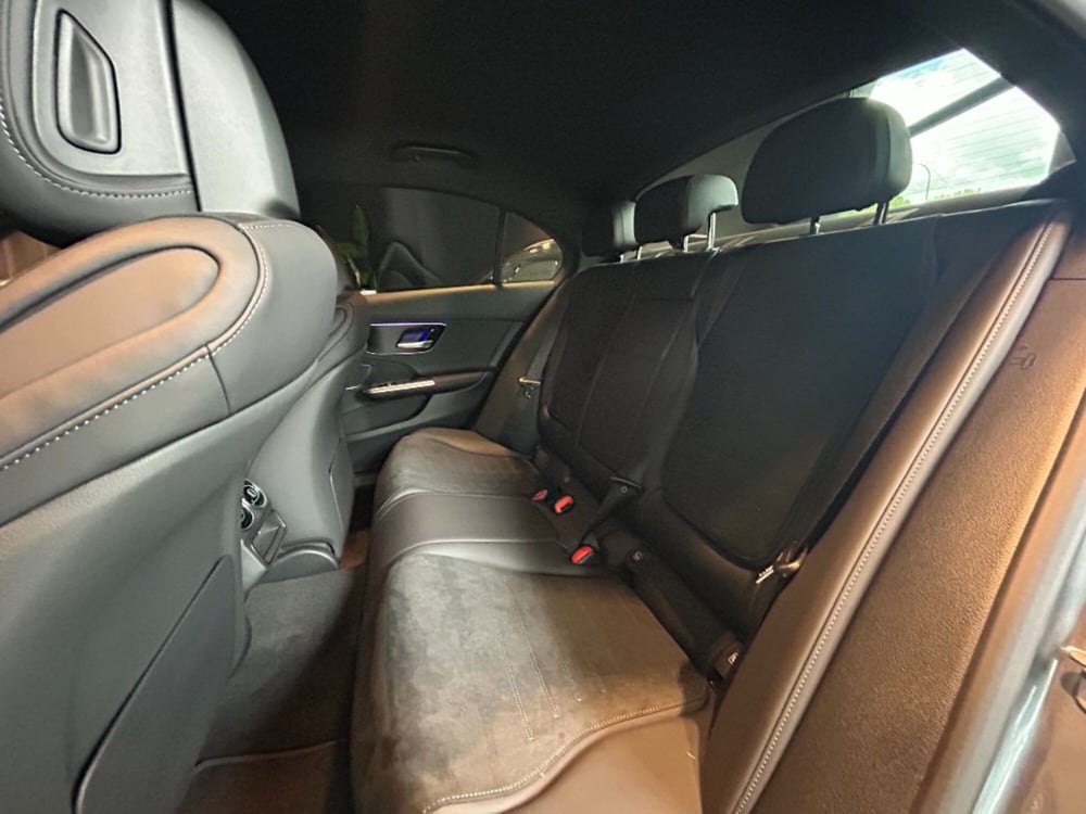 Mercedes-Benz Classe C nuova a Pisa (15)