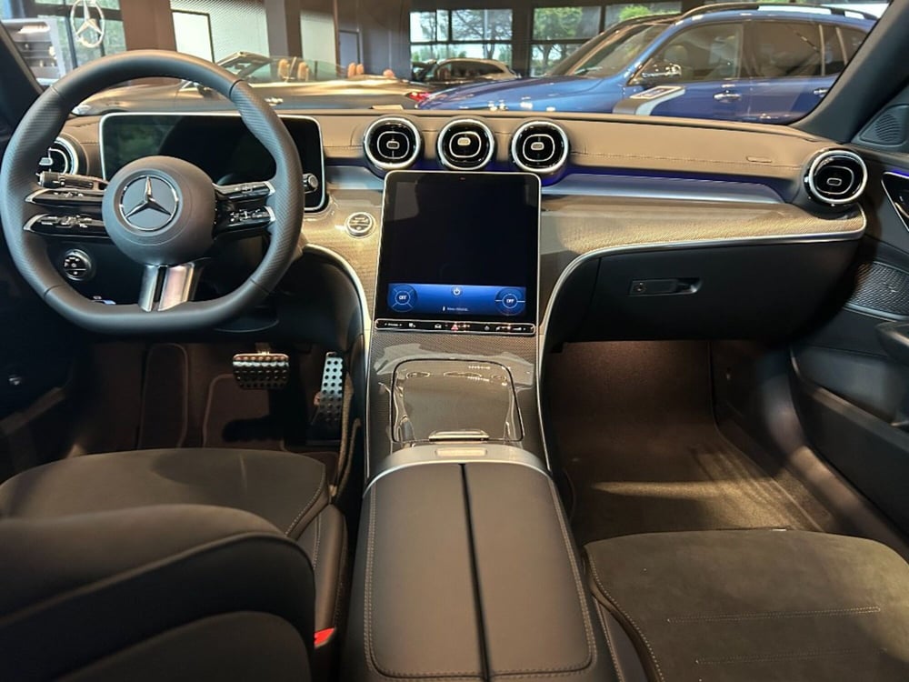 Mercedes-Benz Classe C nuova a Pisa (18)