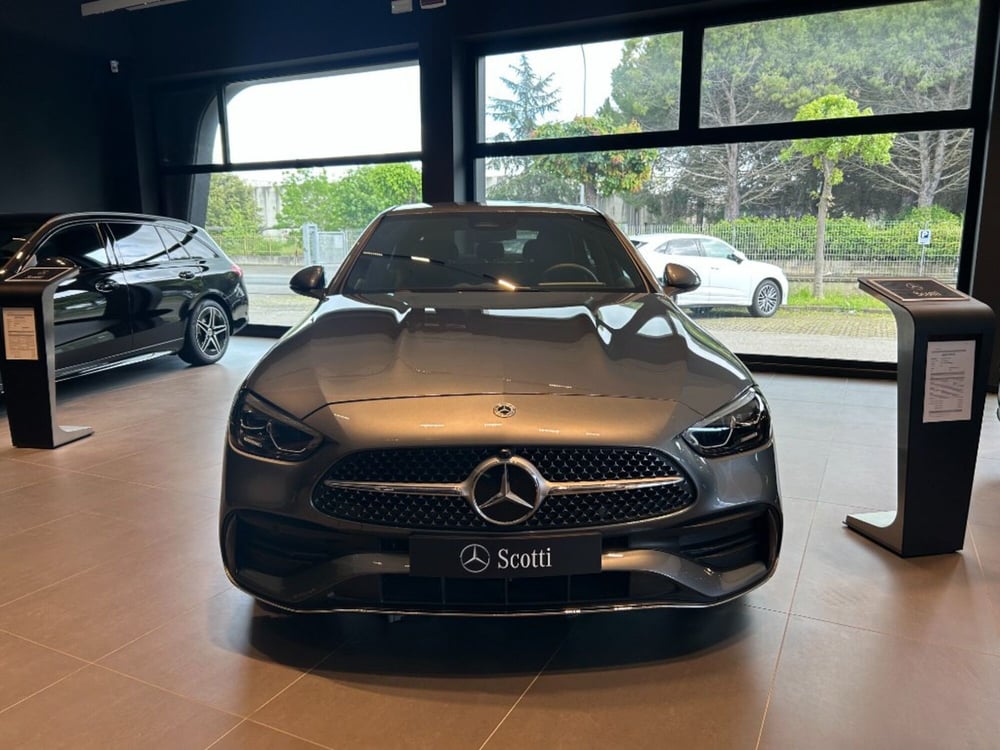 Mercedes-Benz Classe C nuova a Pisa (2)