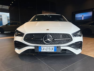 Mercedes-Benz CLA Shooting Brake 200 d Automatic Shooting Brake Executive del 2024 usata a Pisa