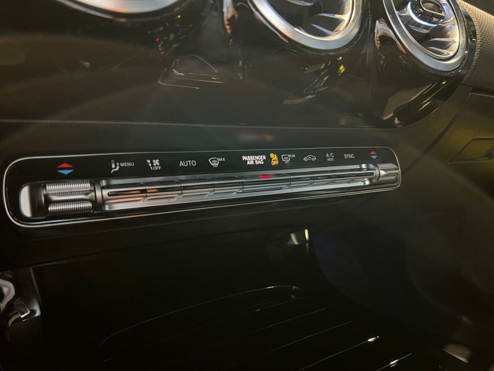 Mercedes-Benz CLA Shooting Brake usata a Pisa (10)