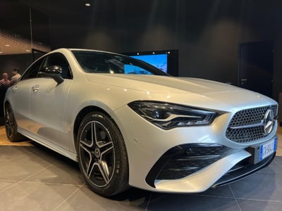Mercedes-Benz CLA Shooting Brake 200 d Automatic Shooting Brake Executive del 2024 usata a Pisa