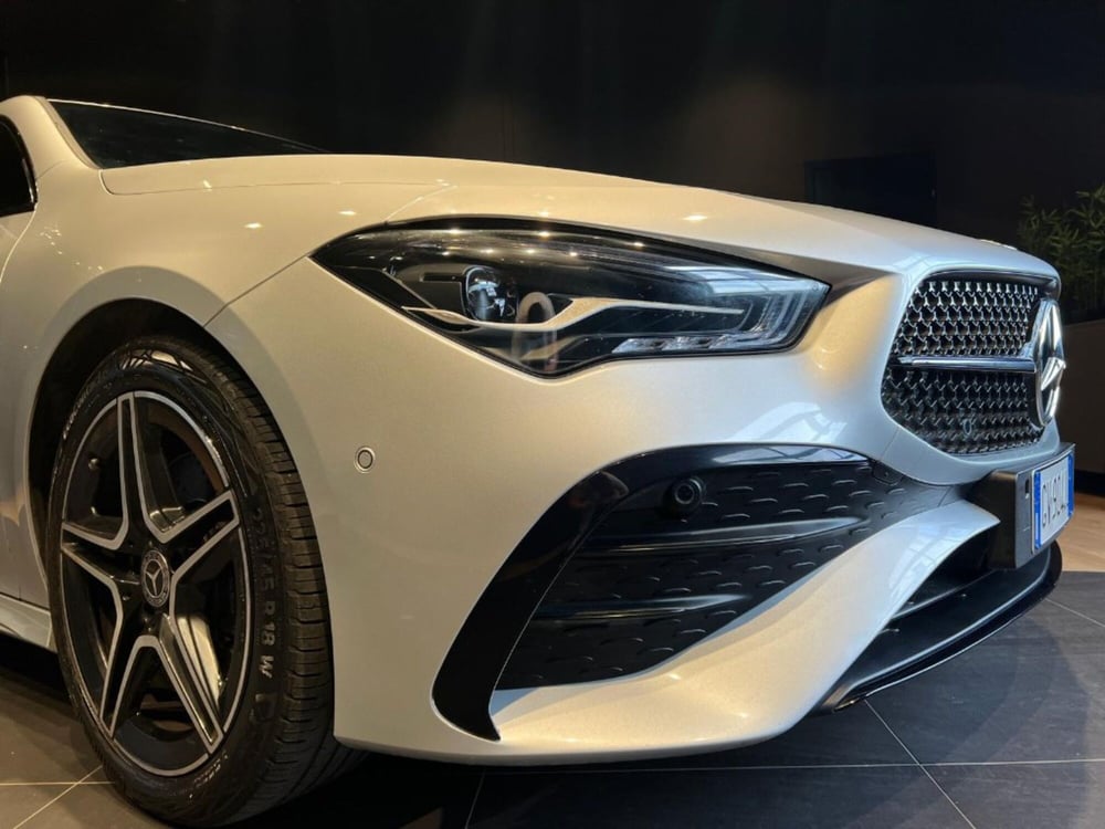 Mercedes-Benz CLA Shooting Brake usata a Pisa (8)