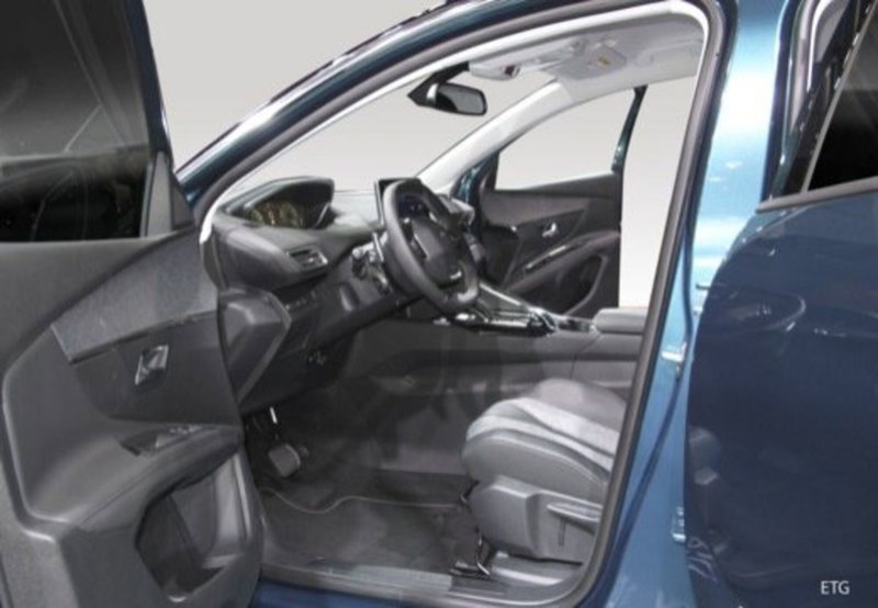 Peugeot 5008 usata a Parma (14)