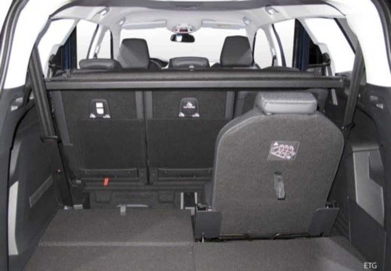 Peugeot 5008 usata a Parma (17)