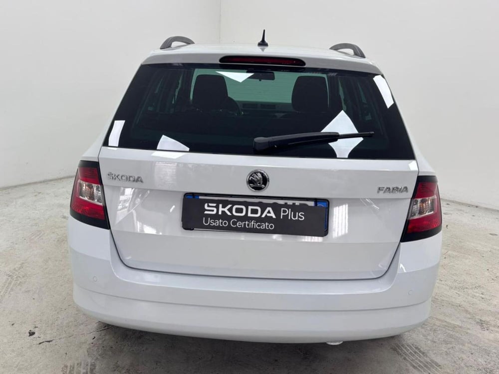 Skoda Fabia Station Wagon usata a Como (7)