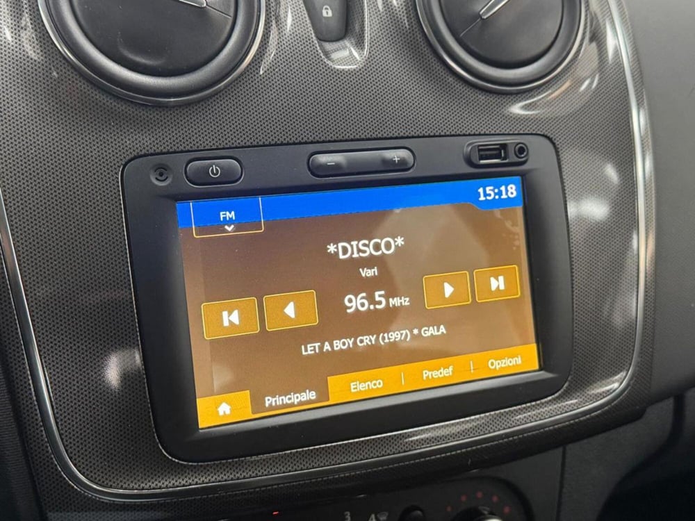 Dacia Sandero usata a Como (11)