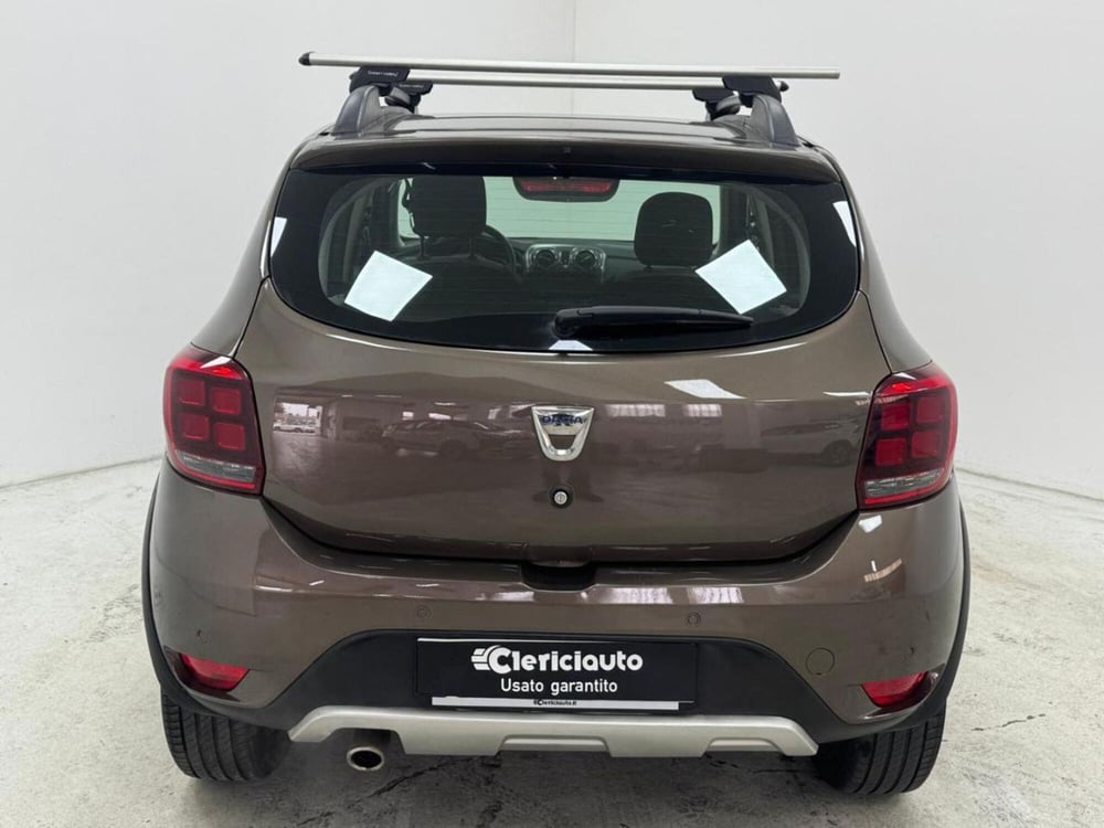 Dacia Sandero usata a Como (7)