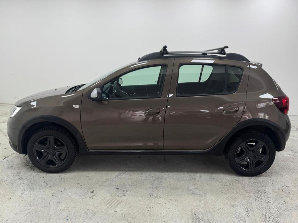 Dacia Sandero usata a Como (8)