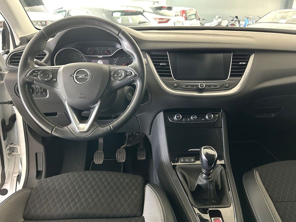 Opel Grandland X usata a Ferrara (11)