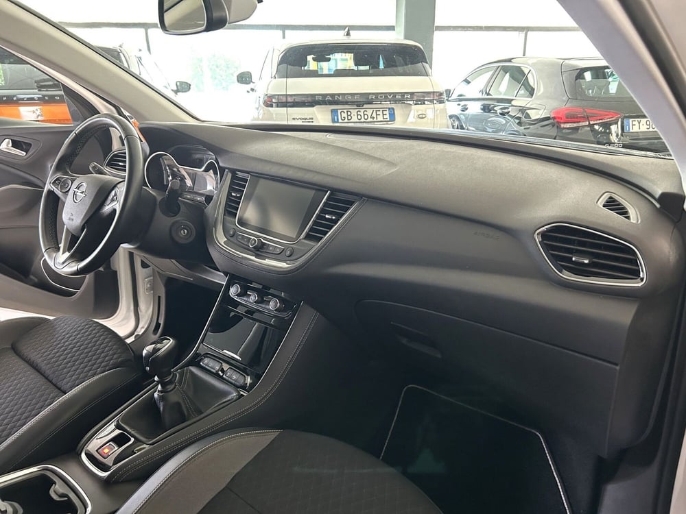 Opel Grandland X usata a Ferrara (12)