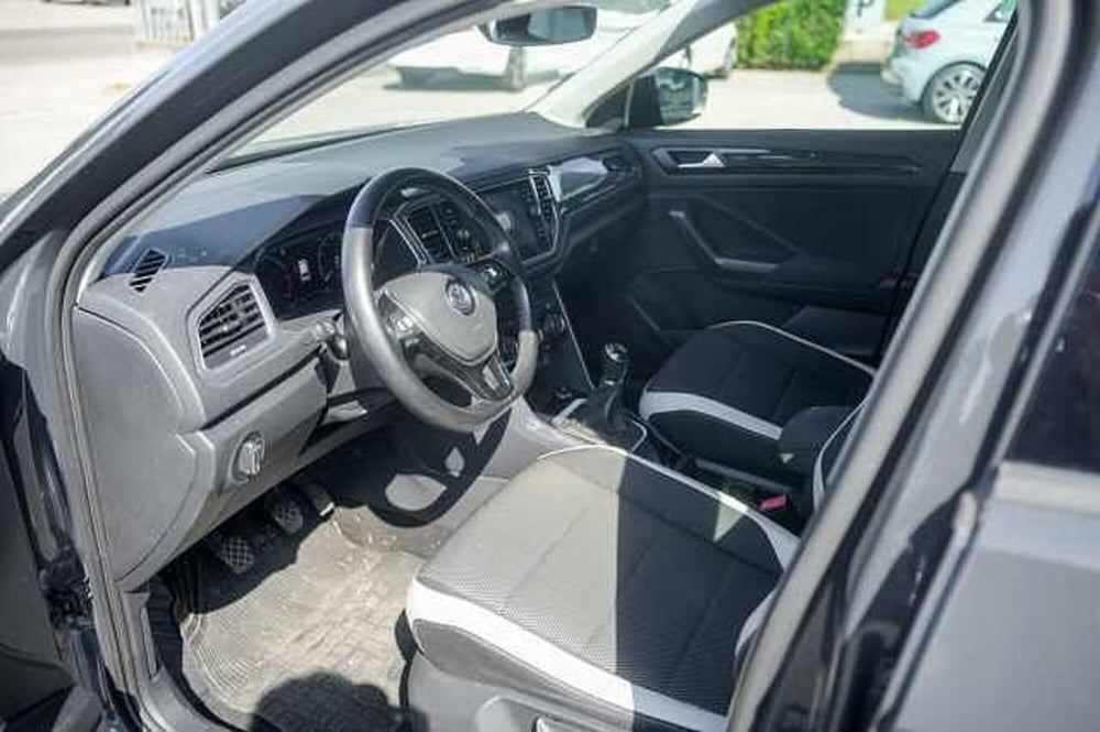 Volkswagen T-Roc usata a Rovigo (8)