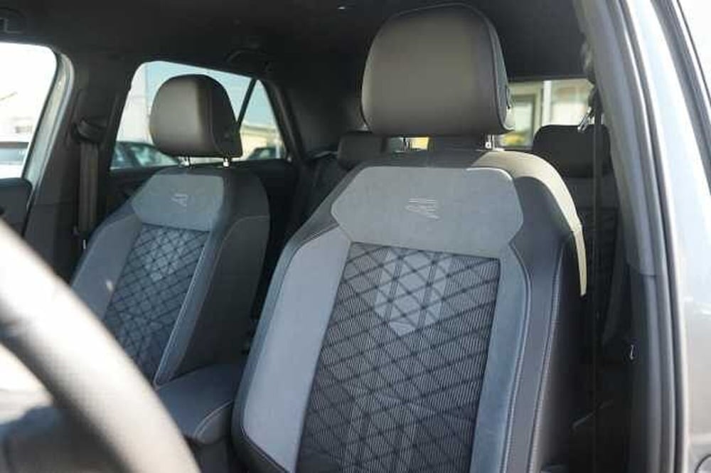 Volkswagen T-Roc usata a Rovigo (9)