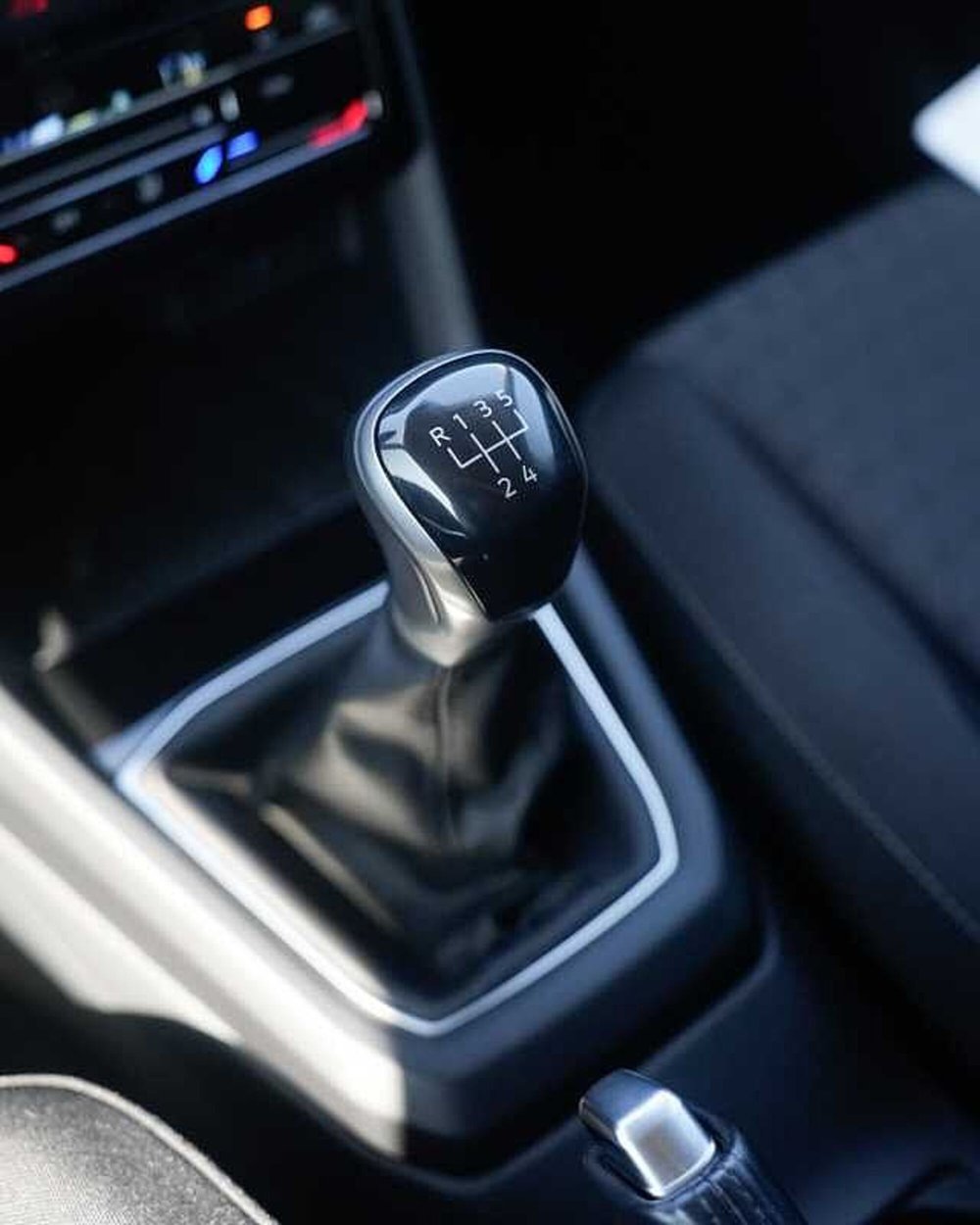 Volkswagen T-Cross usata a Rovigo (11)