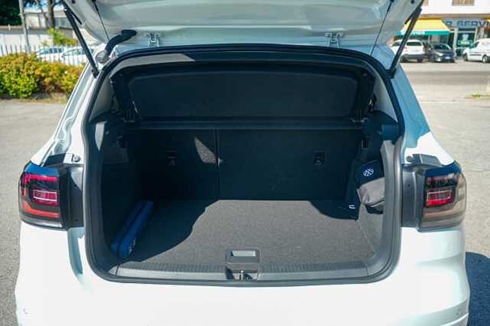 Volkswagen T-Cross usata a Rovigo (7)