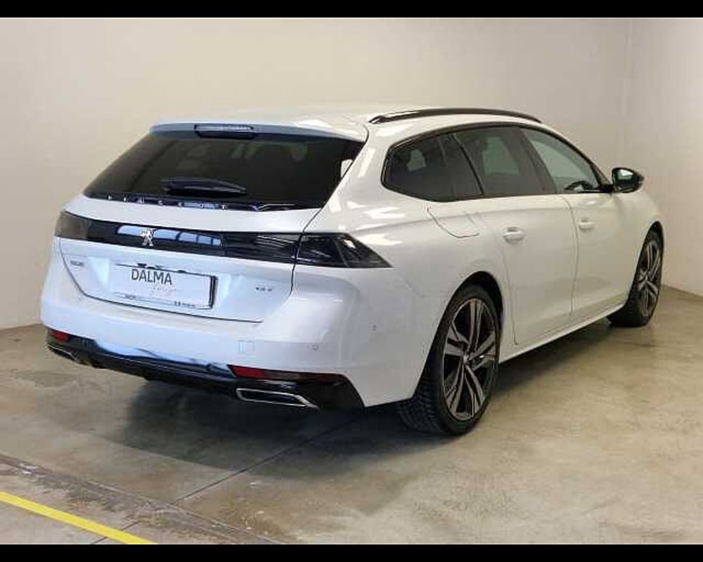 Peugeot 508 SW usata a Milano (4)