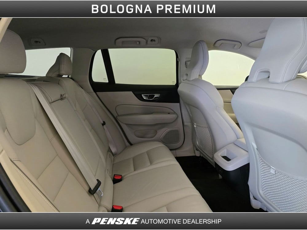 Volvo V60 Cross Country usata a Bologna (5)