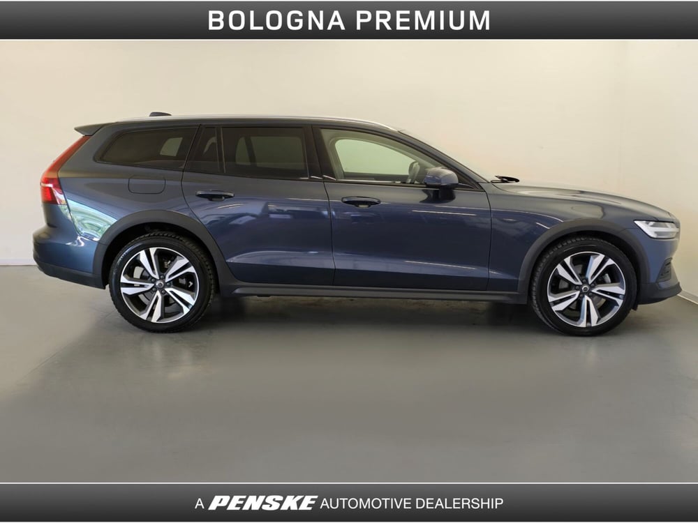 Volvo V60 Cross Country usata a Bologna (6)