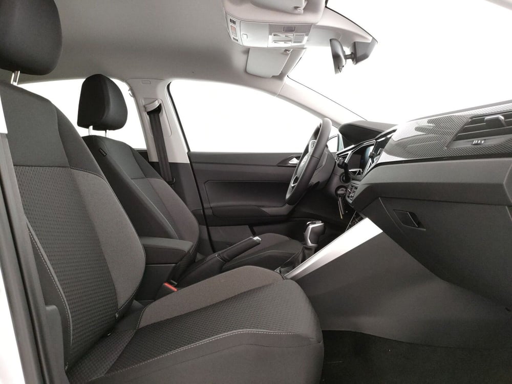 Volkswagen Polo nuova a Napoli (7)