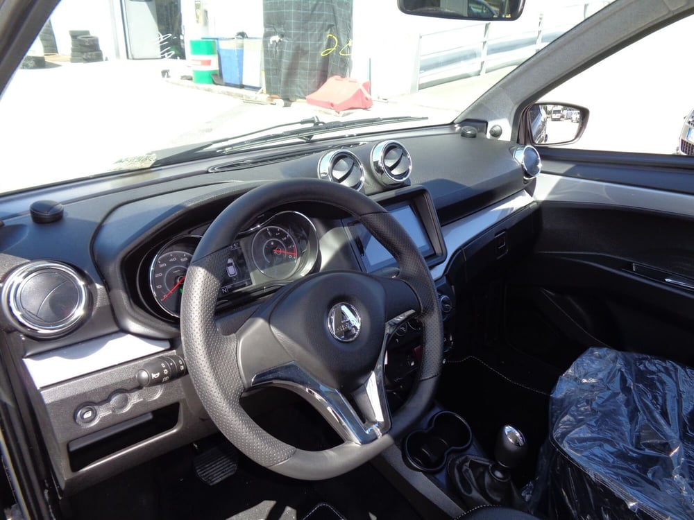 Aixam Crossover 400 nuova a Treviso (8)