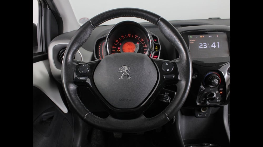 Peugeot 108 usata a Palermo (10)