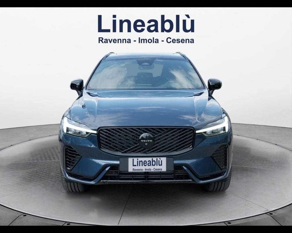 Volvo XC60 nuova a Bologna (8)