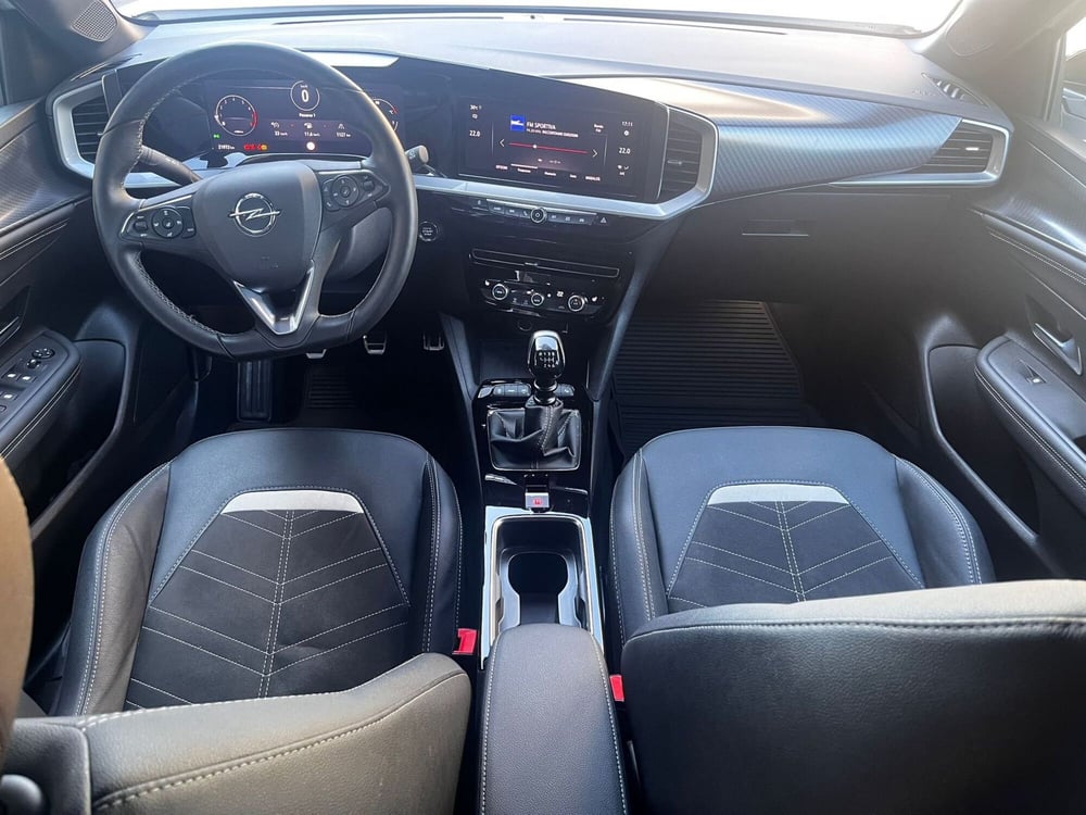 Opel Mokka usata a Lucca (12)
