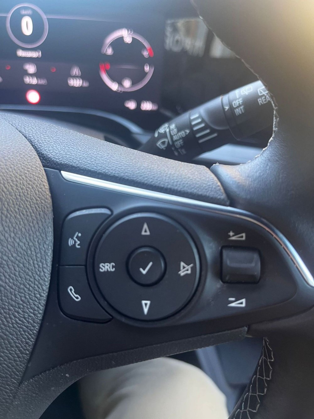 Opel Mokka usata a Lucca (19)