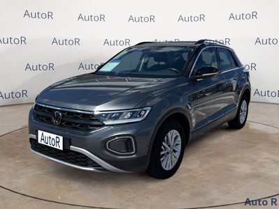 Volkswagen T-Roc 2.0 tdi Life 150cv dsg del 2022 usata a Tito