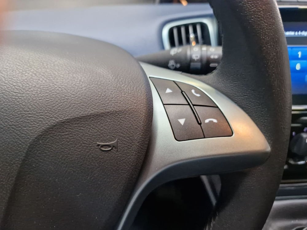 Lancia Ypsilon usata a Varese (14)