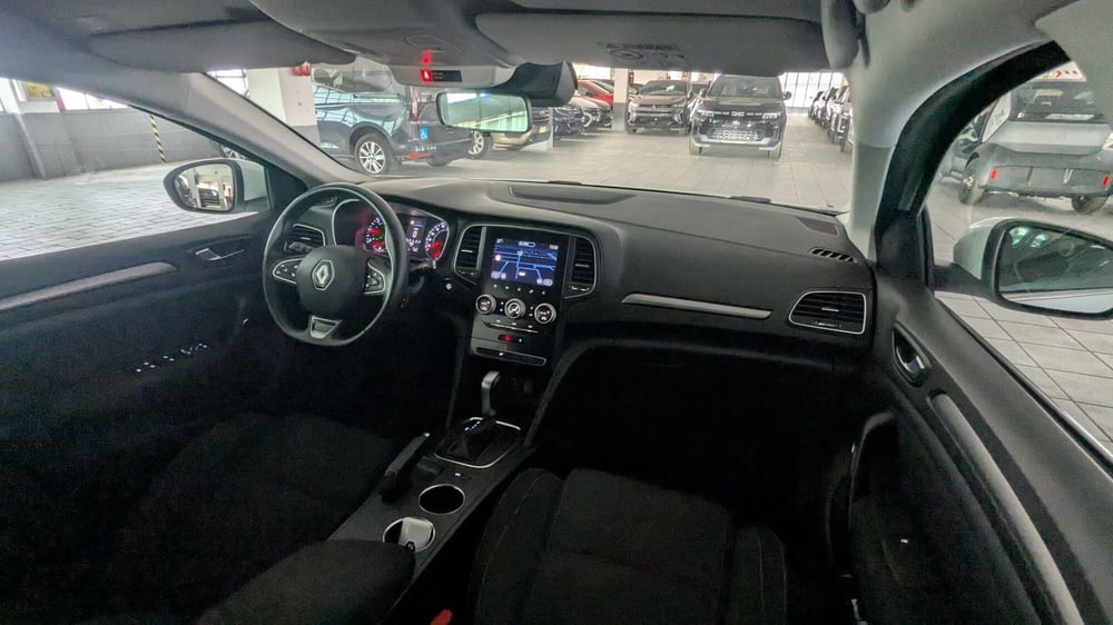Renault Mégane Sporter usata a Milano (11)