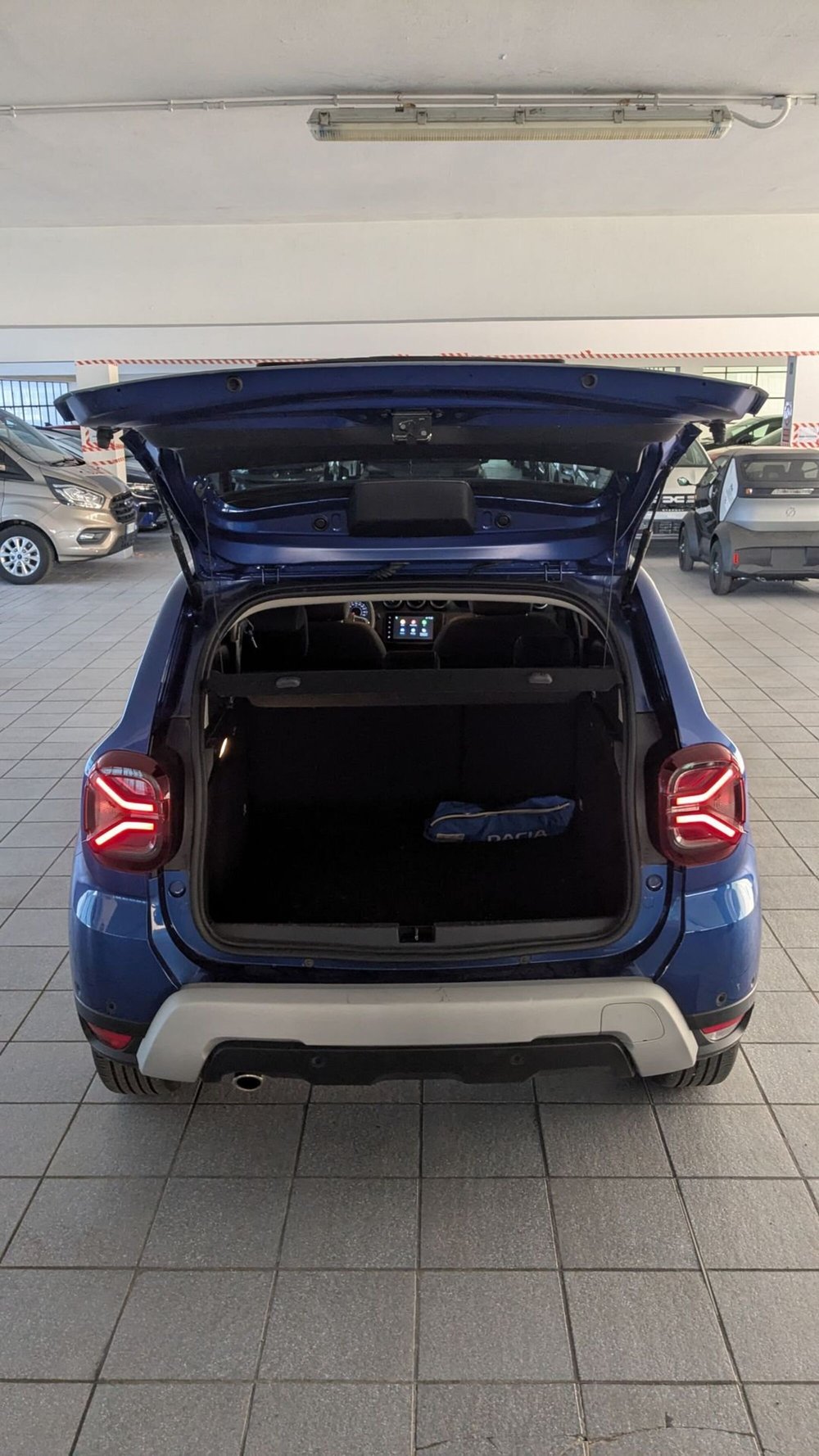 Dacia Duster usata a Milano (5)