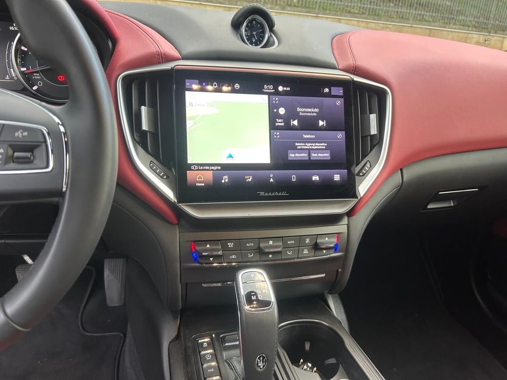 Maserati Ghibli nuova a Salerno (19)
