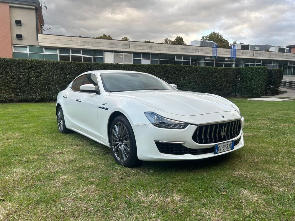 Maserati Ghibli nuova a Salerno (2)