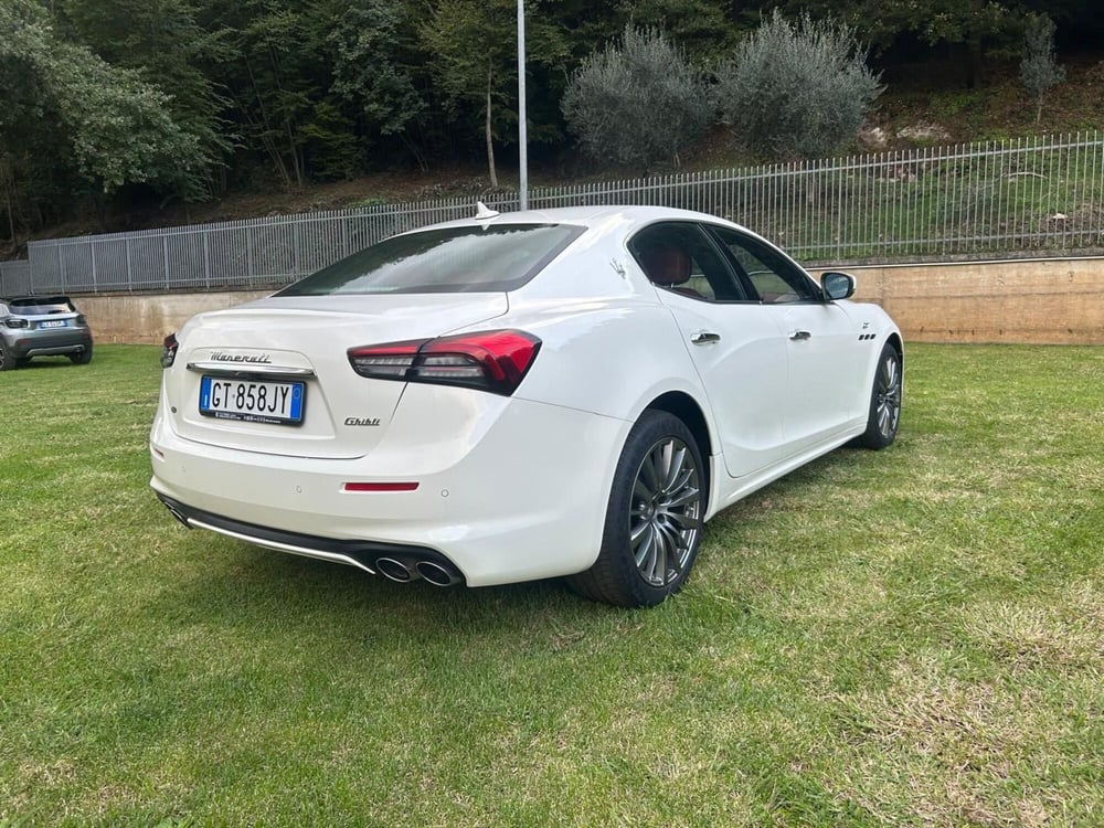 Maserati Ghibli nuova a Salerno (4)