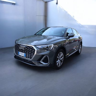 Audi Q3 Sportback 35 1.5 tfsi S line edition s-tronic del 2022 usata a Fisciano