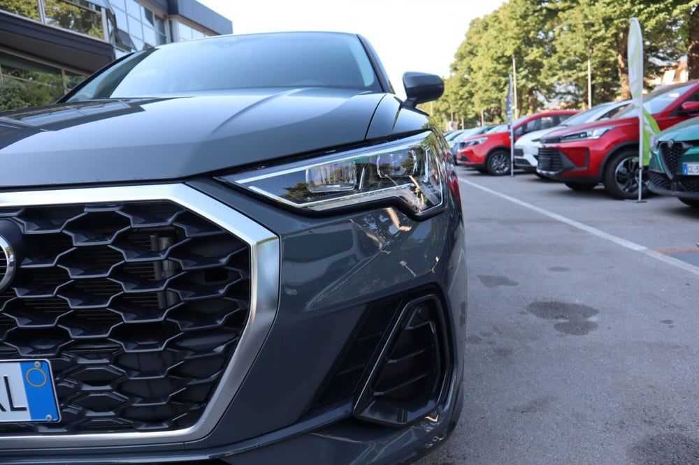 Audi Q3 Sportback usata a Salerno (11)