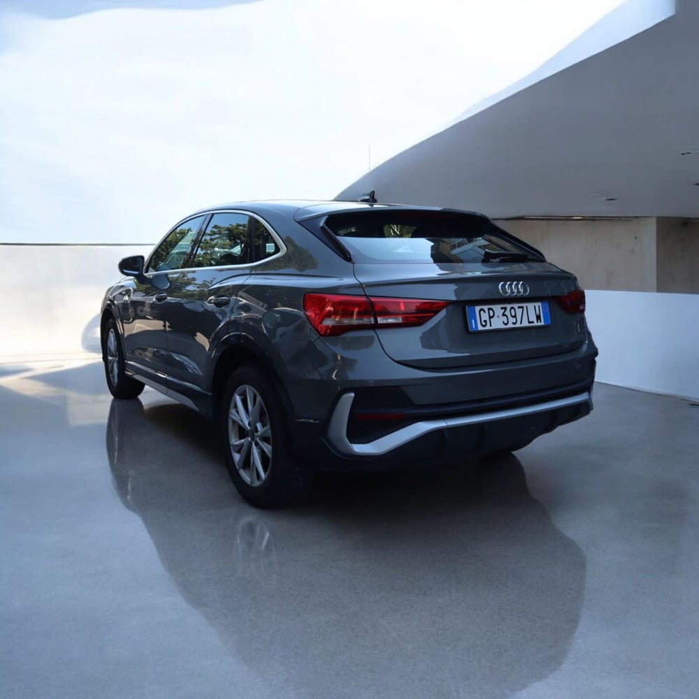 Audi Q3 Sportback usata a Salerno (4)