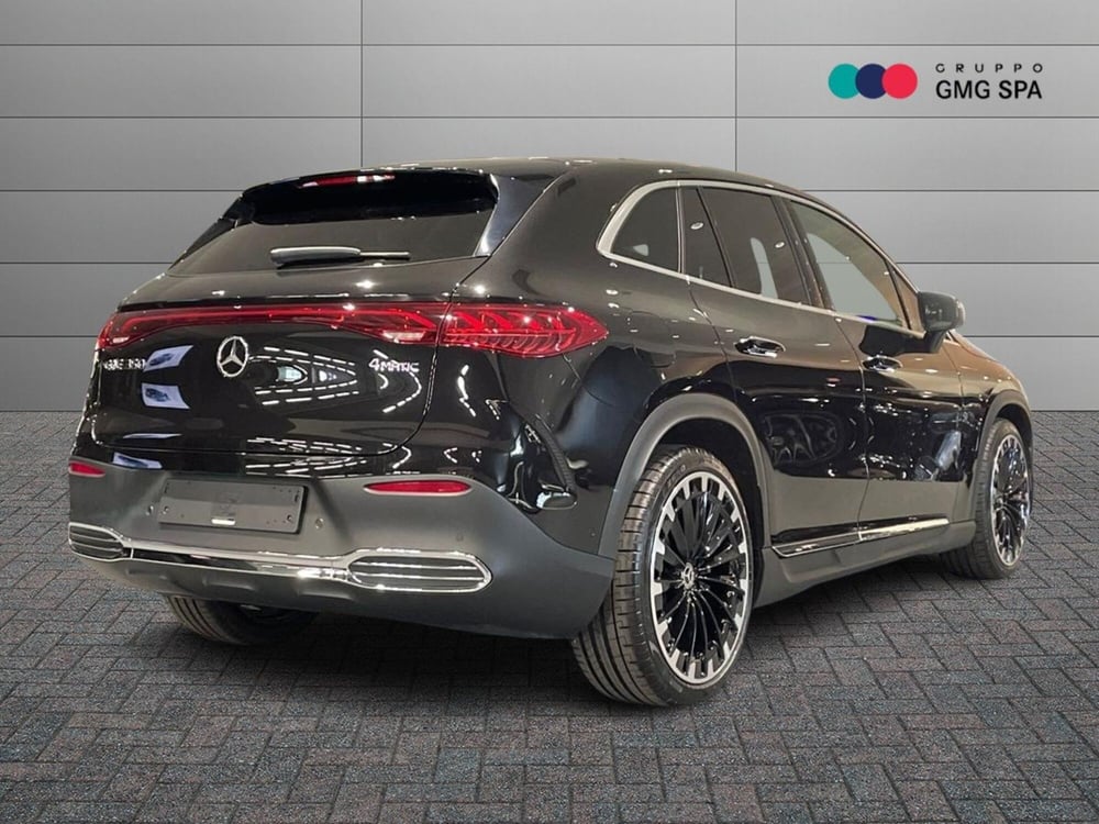 Mercedes-Benz EQE SUV nuova a Prato (3)