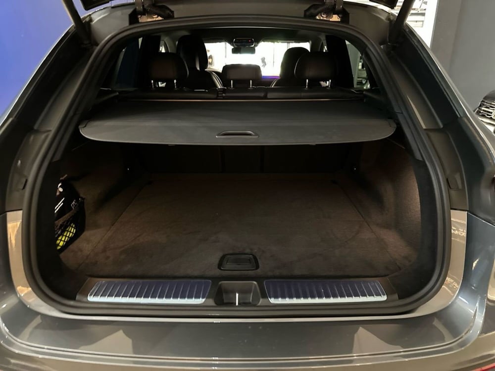 Mercedes-Benz EQE SUV nuova a Firenze (8)