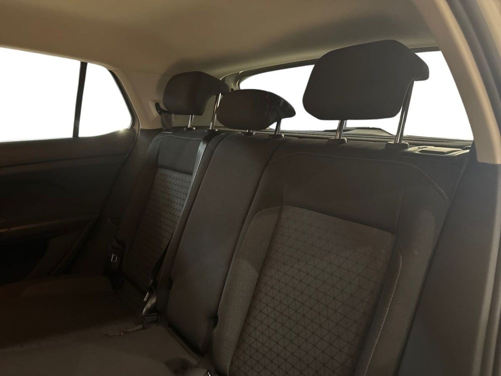 Volkswagen T-Cross usata a Prato (12)