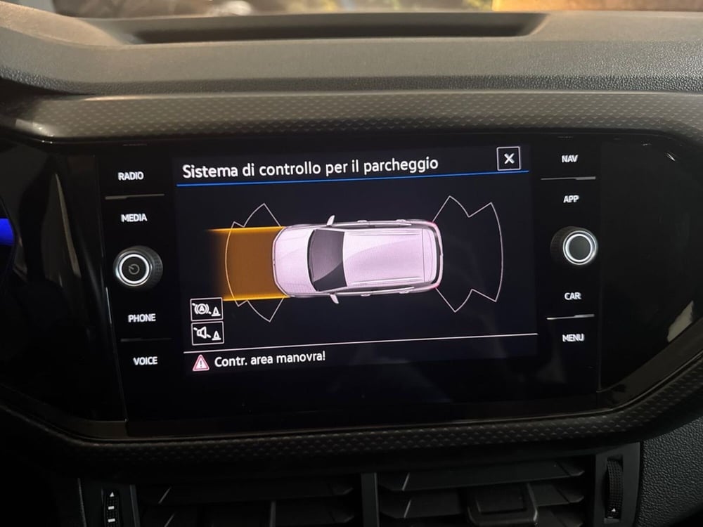 Volkswagen T-Cross usata a Prato (17)