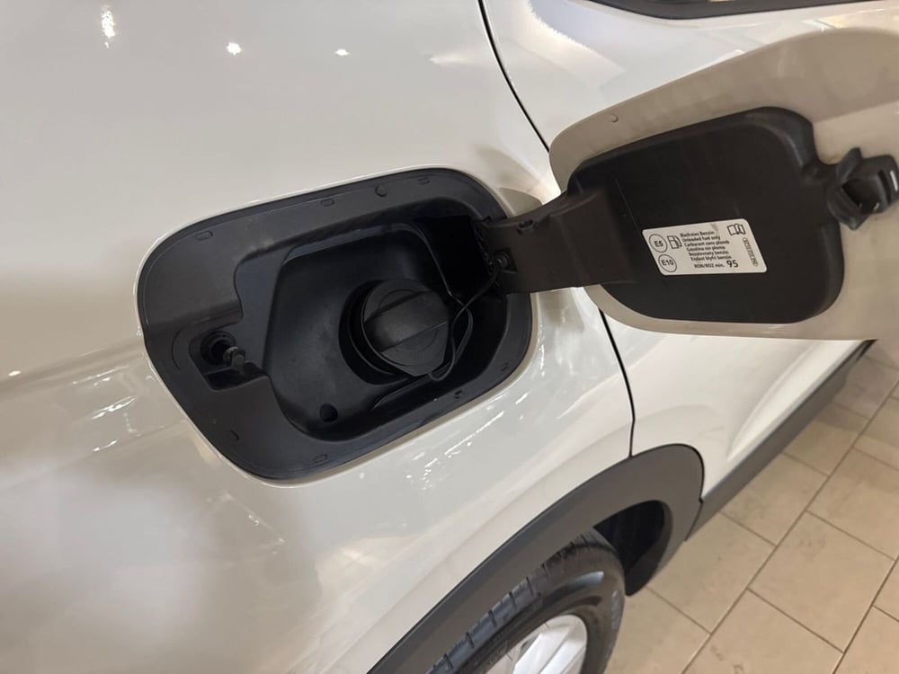Volkswagen T-Cross usata a Prato (19)