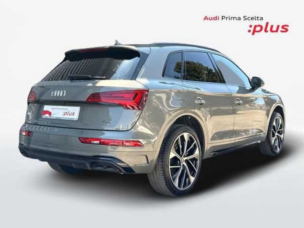 Audi Q5 Sportback nuova a Prato (2)