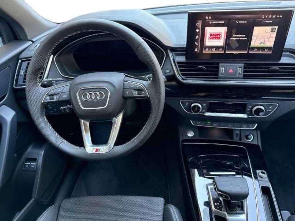 Audi Q5 Sportback nuova a Prato (4)