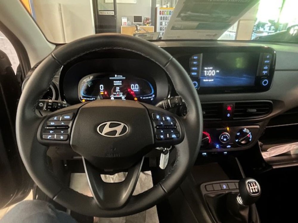 Hyundai i10 nuova a Brescia (11)