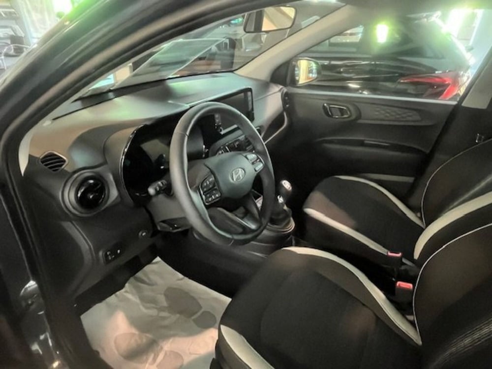 Hyundai i10 nuova a Brescia (14)